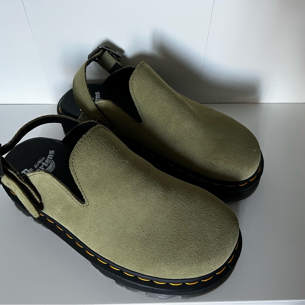 Zebzag doc martens